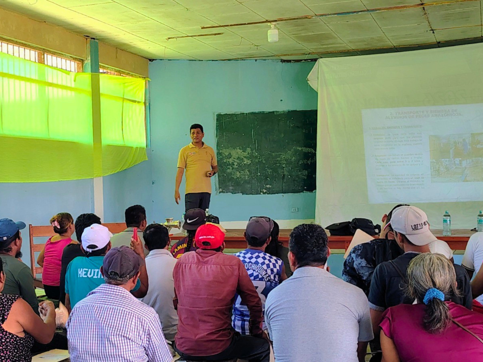 IIAP lleva tecnología y desarrollo a Cochiquinas con curso de cultivo de gamitana que reunió a seis comunidades